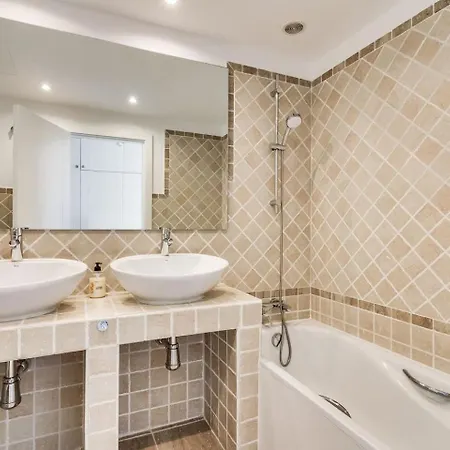 Apartment Penthouse Met Jacuzzi En Geweldig Uitzicht